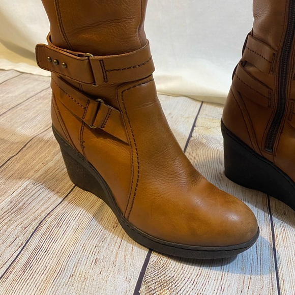 Clarks goretex knee high boots 8.5M - Picture 6 of 8